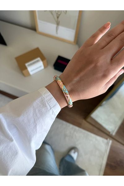 RoseandRoses Juann mineli handcuff bracelet