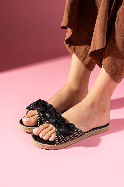 FUGA MODA Черни пантофи с панделка и превръзка от слама Vanta