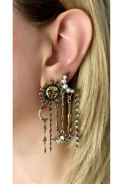 Store Diva Charm Sun and Moon Brand Model Earrings