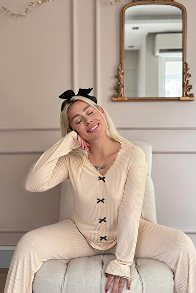 Pijamaevi Béžová sada dámského pyžama Delicato s dlouhým rukávem