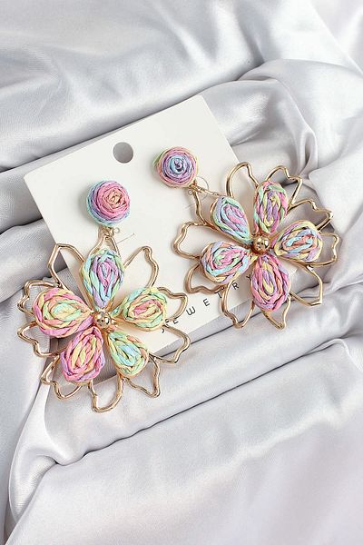 Avantaj Kapıda ®   Brass Rainbow Flower Model Gold Color Women's Straw Earrings