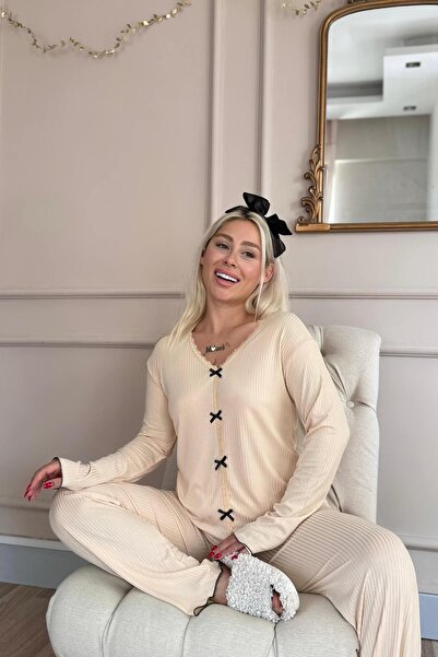 Pijamaevi Béžová sada dámského pyžama Delicato s dlouhým rukávem