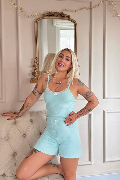 Pijamaevi Mint Chic Comfort Lace Knitted Suspender Shorts Women's Pajama Set