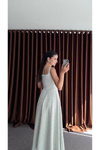 HAZELANNA Kare Yaka Jakarlı Gümüş Elbise