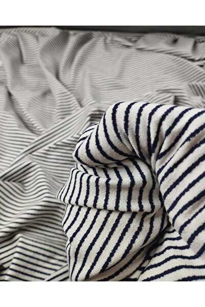 Kumaş Parça Siyah Beyaz Enine Çizgili Örme En: 160 cm