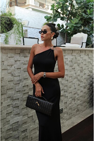 Havoş Black Shoulder Accessory Detailed Dress