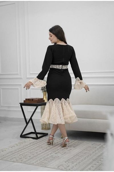 Nice Model Elegant Long Sleeve Crepe Gown with Wavy Lace Trim & Belt - Formal Evening Maxi Style