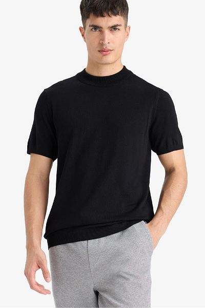 DeFacto Μπλουζάκι με κοντό μανίκι με λαιμόκοψη Standard Fit D6202AX25AU