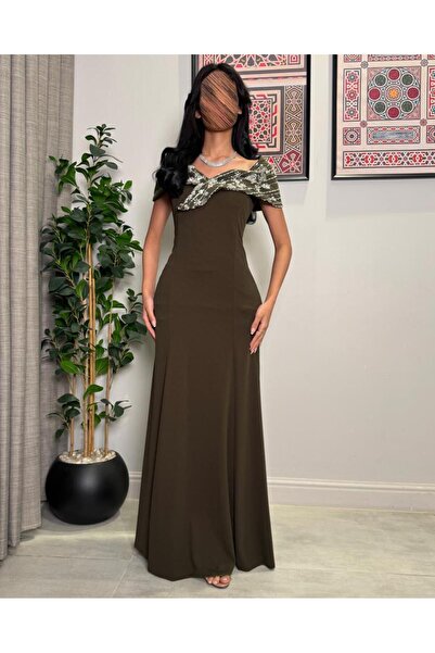 toog فستان زيتي بقصة ميرميد خفيفة