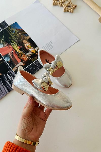 Minigimin Cicileri My Little Girl's Elastic Girls' Orthopedic Ballerinas with Bow Bear Detail - Silver