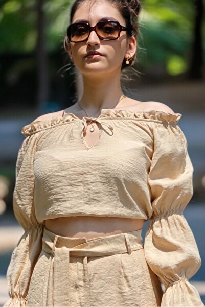 yagmurberen Italian Satin Silk Madonna Collar Soft Crop Belt Detail High Waist Pants Double Bottom Top Set