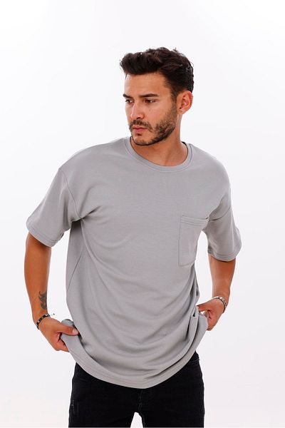 yakamor Men's Oversize Doubleface Pocket Tshirt