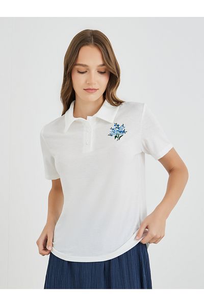 Styli Embroidery Detail Short Sleeve Polo T-Shirt