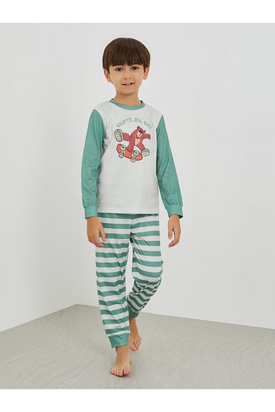 Styli Graphic Print Round Neck T-Shirt and Striped Pyjama Set