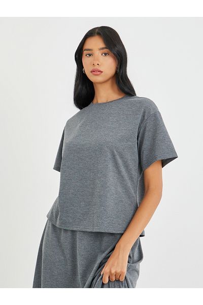 Styli Solid Short Sleeve Top and A-Line Maxi Skirts Co-Ords