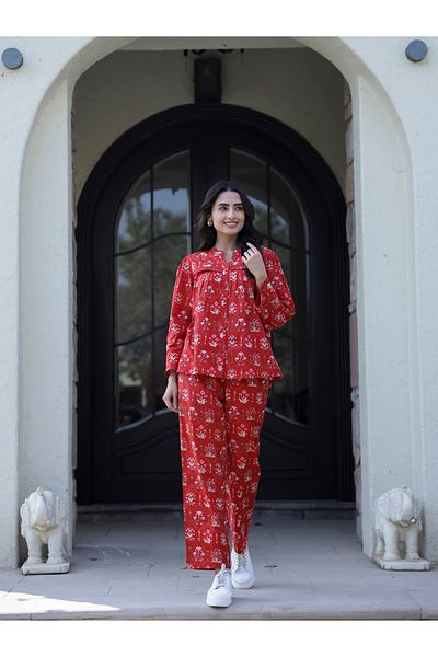 Sanskrutihomes By Styli Floral Printed Pure Cotton Shirt and Pyjama Set