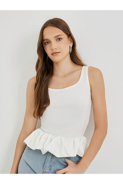 Styli Solid Sleeveless Balloon Hem Cami Top