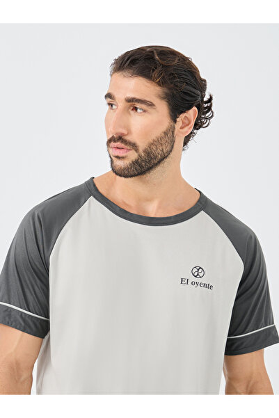 Styli Minimal Print Raglan Sleeve T-Shirt and Shorts Set