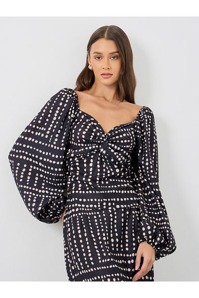 Styli Printed Balloon Sleeve V-Neck Top