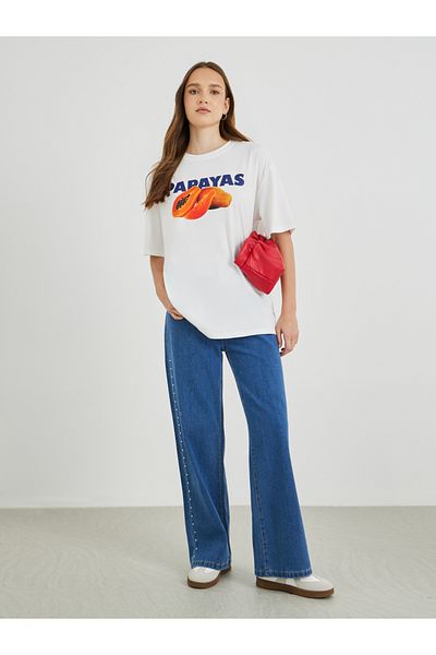 Styli Graphic Print Round Neck Oversized T-Shirt
