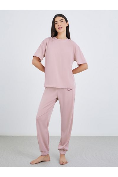 Styli Graphic Print Short Sleeve T-Shirt and Pyjama Set