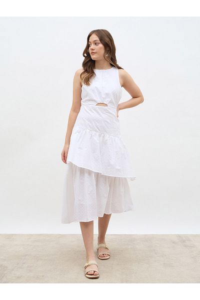 Styli Solid Sleeveless Layered Midi Dress
