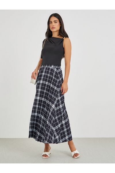 Styli Solid One Sleeve Ruched Detail Top