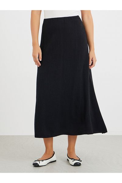 Styli Solid Mid Rise A-Line Midi Skirt