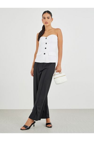 Styli Front Button Sweetheart Bandeau Neck Top