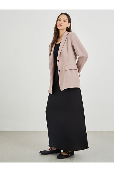 Styli Solid Notch Label Buttoned Blazer