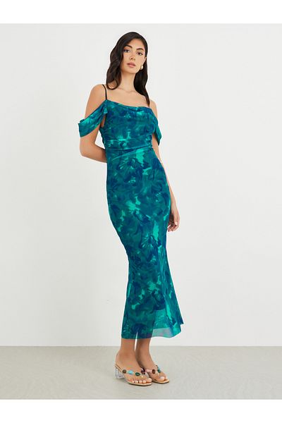 Styli Printed Off-Shoulder Bodycon Midi Dress