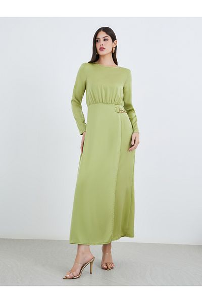 Styli Plain Long Sleeves A-Line Maxi Dress with Chain Detail
