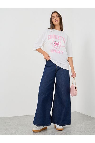 Styli Graphic Print Round Neck T-Shirt
