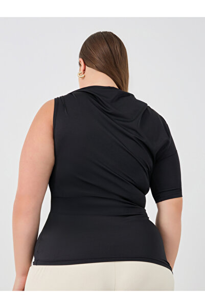 Styli Plus Size Solid One Sleeve Knit Top