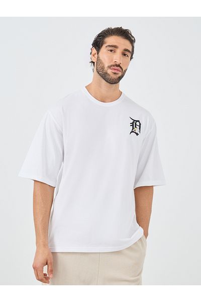 Styli Slogan Print Round Neck Oversized T-Shirt