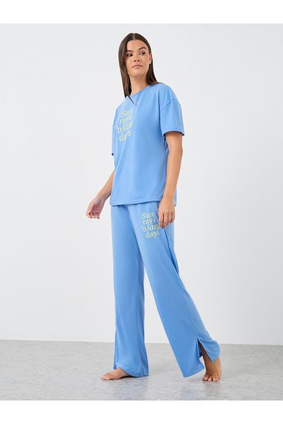 Styli Slogan Print Round Neck T-Shirt and Pyjama Set