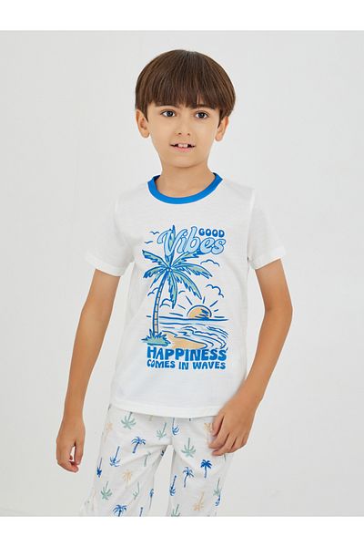 Styli Graphic Print T-Shirt and Pyjama Set