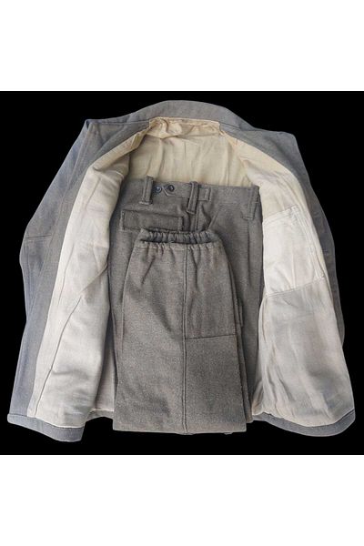 kho military design 1988 كي كي كيه إس بي. فستان داخلي (جاكيت-بنطلون) P.Ütğm. (مقاس M)