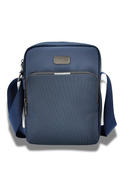 ORYX O-cross Lightweight Travel Sling With Magsafe Multi-pocket Organizer Blue