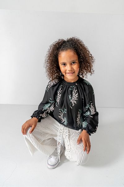 DFN Capri Pleated Trousers Scalloped/Embroidered Blouse/Shirt Gakım
