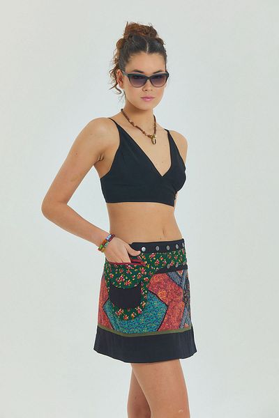 Los banditos Fusta mini cu buzunare cu patch floral