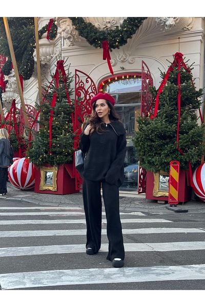 Atmosphere Fashion Black knit suit