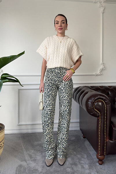 MAGARDE Premium Cut-Out Trousers - Ecru