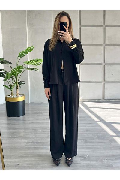 Coral Pleated Wide Leg Trousers Black