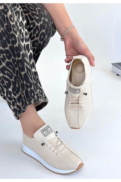 Combin Fiert Beige Skin Lace-Up Sports Shoes