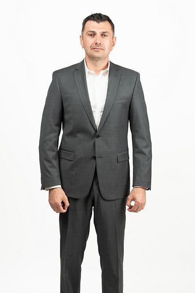 Ikos Conf Men's Classic Dark Grey Suit