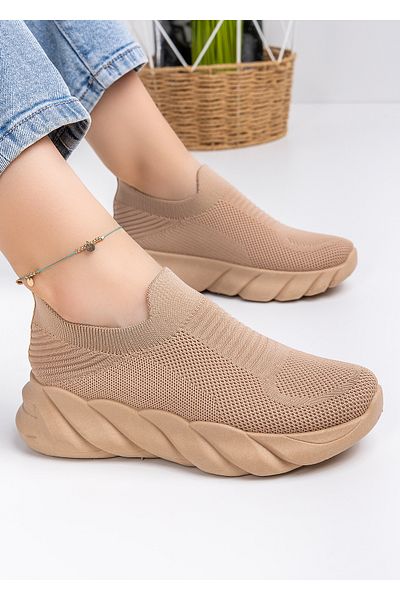 starlike Women's beige sports shoes A081