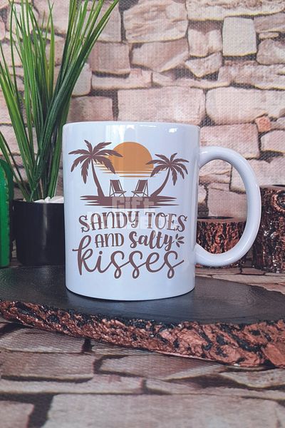 giftkonsept Sandy Topes and Salty Kisses Printed Gift Mug