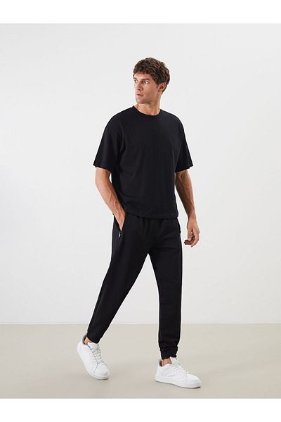 LC Waikiki Μαύρο ανδρικό αθλητικό παντελόνι Standard Fit