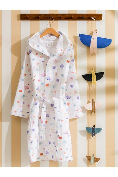 LC Waikiki Mixed Printed Hooded Girl's Bathrobe